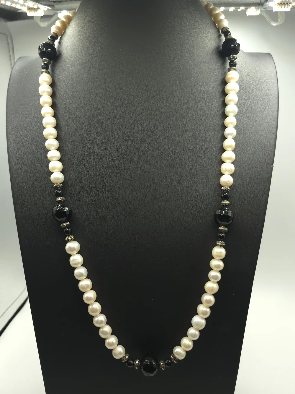 Freshwater Pearl Necklace w/Black Faceted Glass Beads Toggle Clasp 29